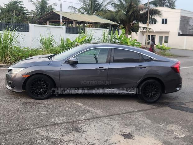 Honda Civic EX 4dr Sedan (1.5L 4cyl) 2016