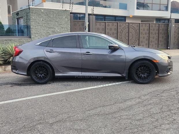 Honda Civic EX 4dr Sedan (1.5L 4cyl) 2016