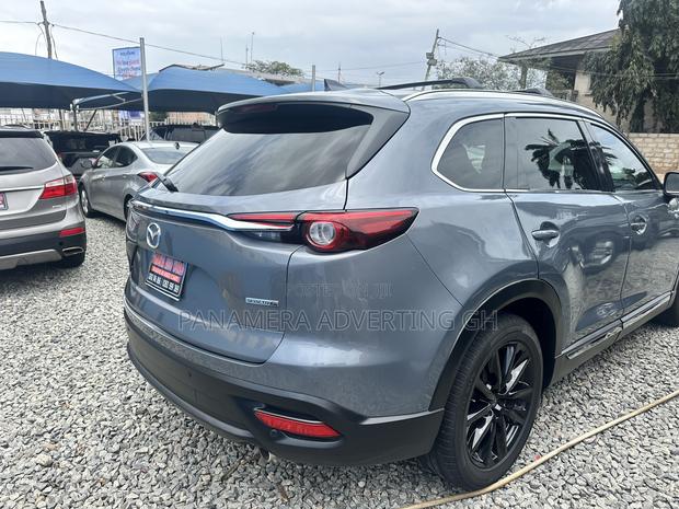 Mazda CX-9 Signature 2023 Gray