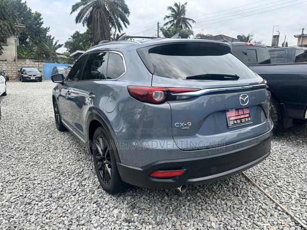 Mazda CX-9 Signature 2023 Gray