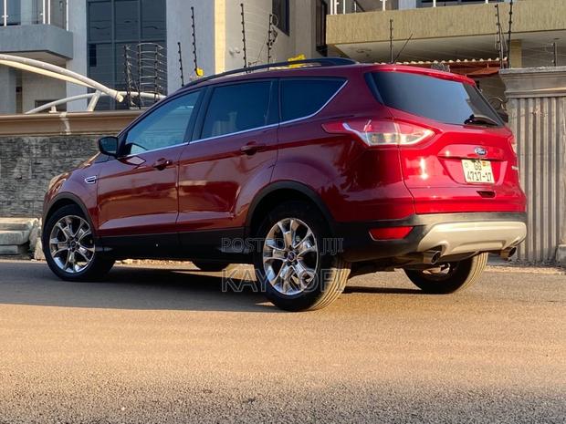 Ford Escape SE 4dr SUV (1.6L 4cyl Turbo 6A) 2014 Red