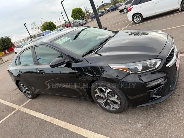 Kia Forte FE 2021 Black