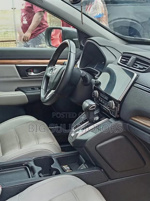 Honda CR-V 2018 Silver