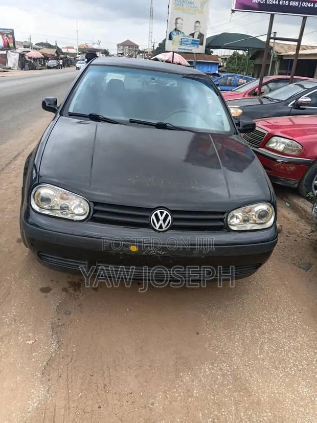 Volkswagen Golf 2004 Black