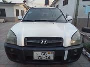 Hyundai Tucson 2008 White for sale