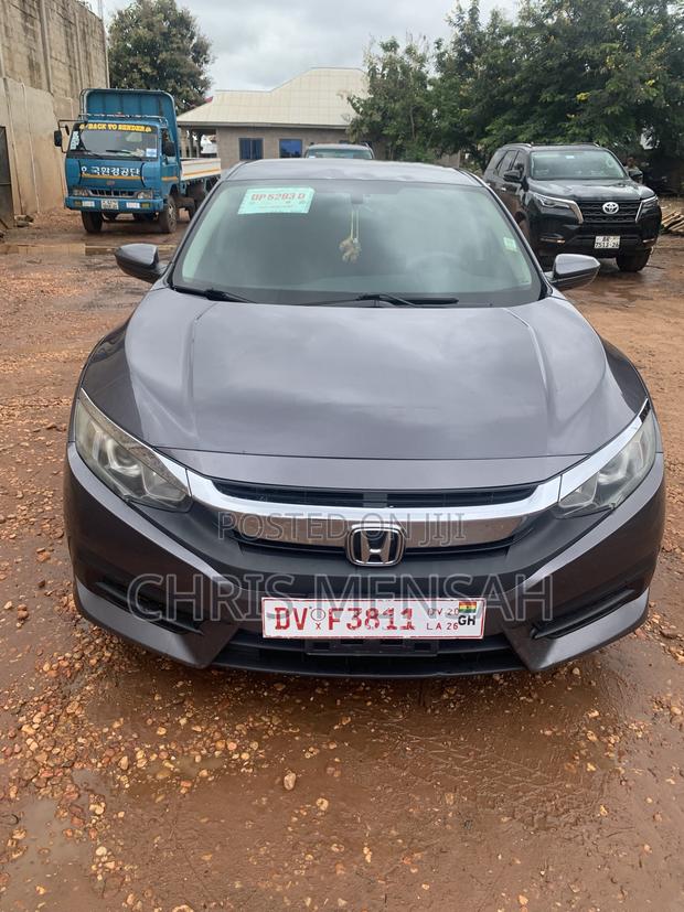 Honda Civic LX 4dr Sedan (2.0L 4cyl) 2016 Gray