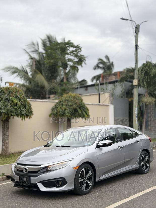 Honda Civic Touring 4dr Sedan (1.5L 4cyl) 2016 Silver