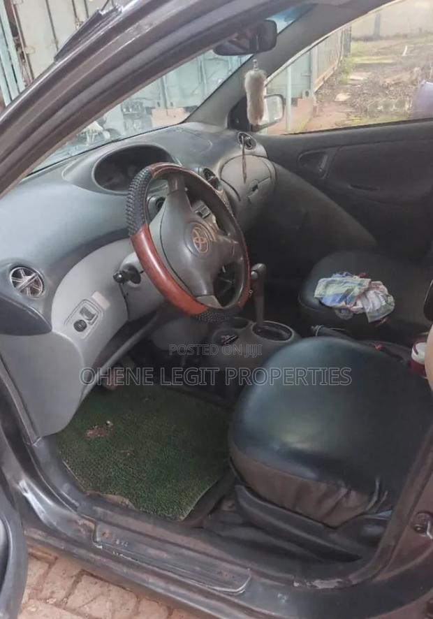 Toyota Echo 2007 Gray