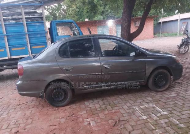 Toyota Echo 2007 Gray