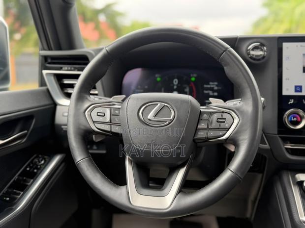 Lexus GX 550 Overtrail 2024 White