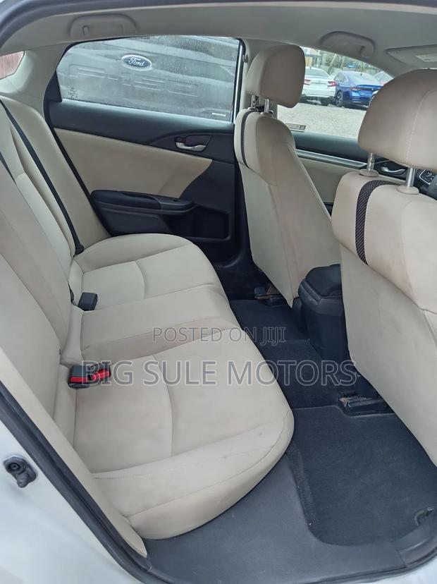 Honda Civic LX Sedan 2019 White