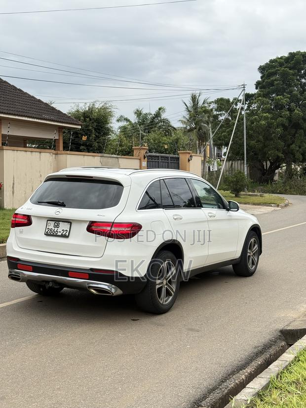 Mercedes-Benz GLC-Class 2017 White