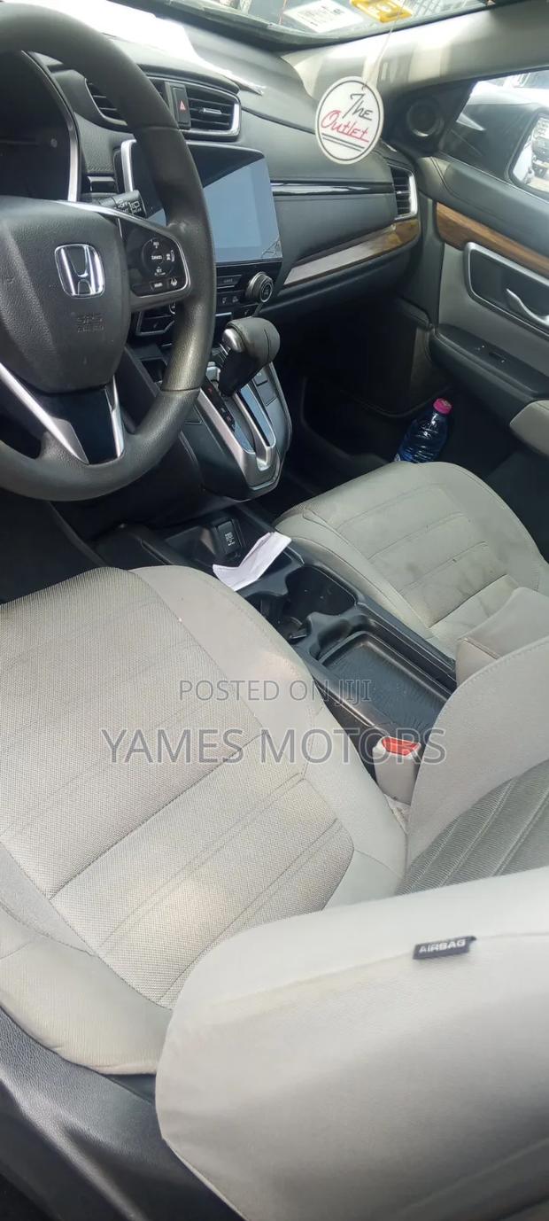 Honda CR-V 2018 Gray