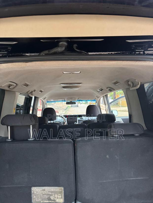 Toyota Voxy 2014 Black