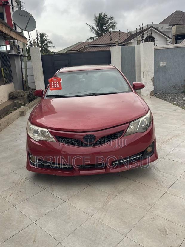 Toyota Camry 2014 Burgundy