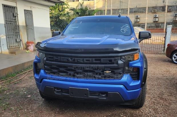 Chevrolet Silverado 2500 2023 Blue