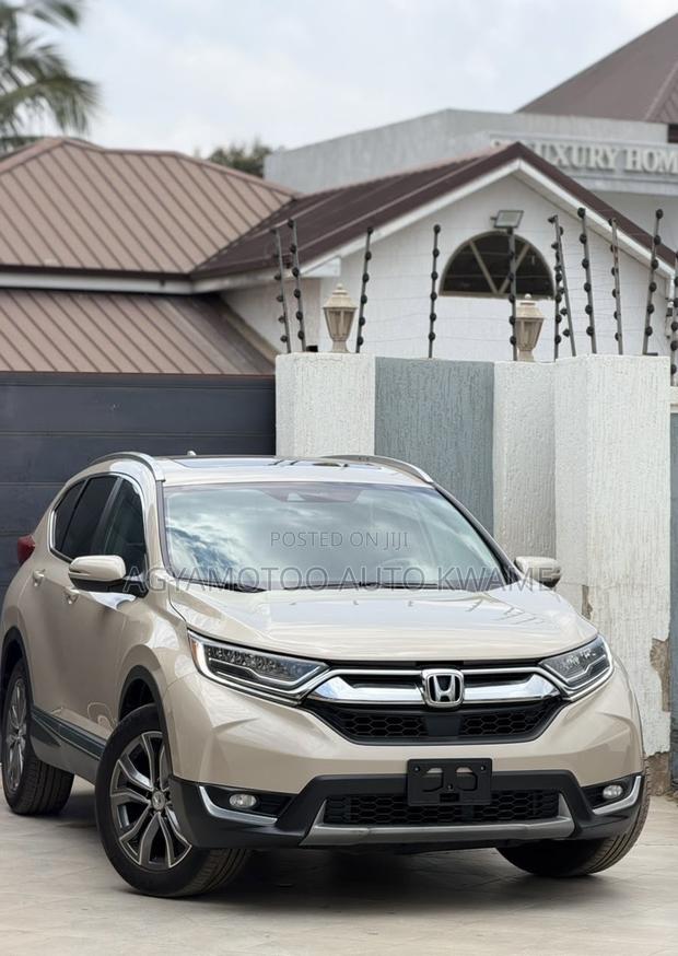 Honda CR-V Touring AWD 2019 Brown