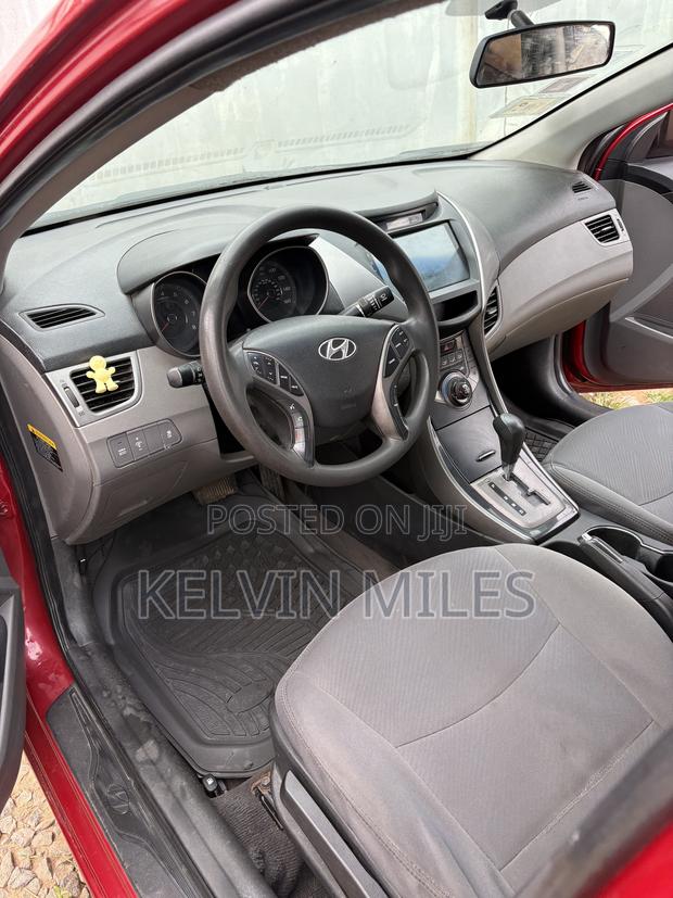 Hyundai Elantra GLS Sedan FWD (1.8L 4cyl 6A) 2013 Red