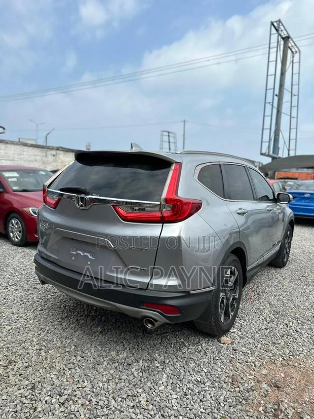 Honda CR-V 2019 Silver