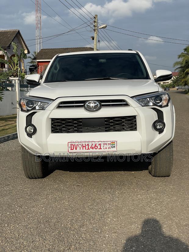 Toyota 4-Runner 2022 White