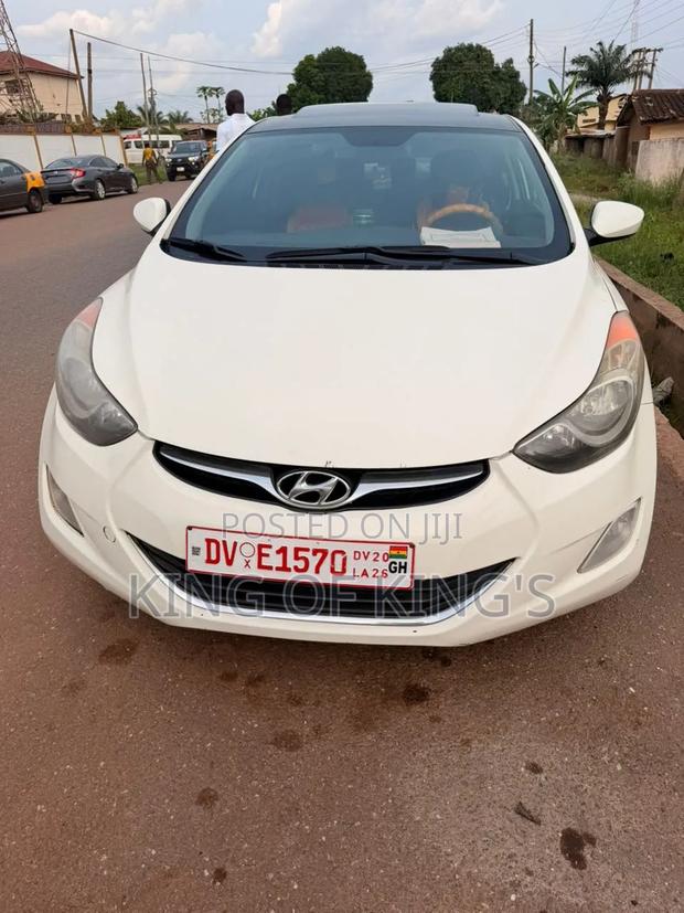 Hyundai Elantra GS Coupe FWD (1.8L 4cyl 6A) 2013 White