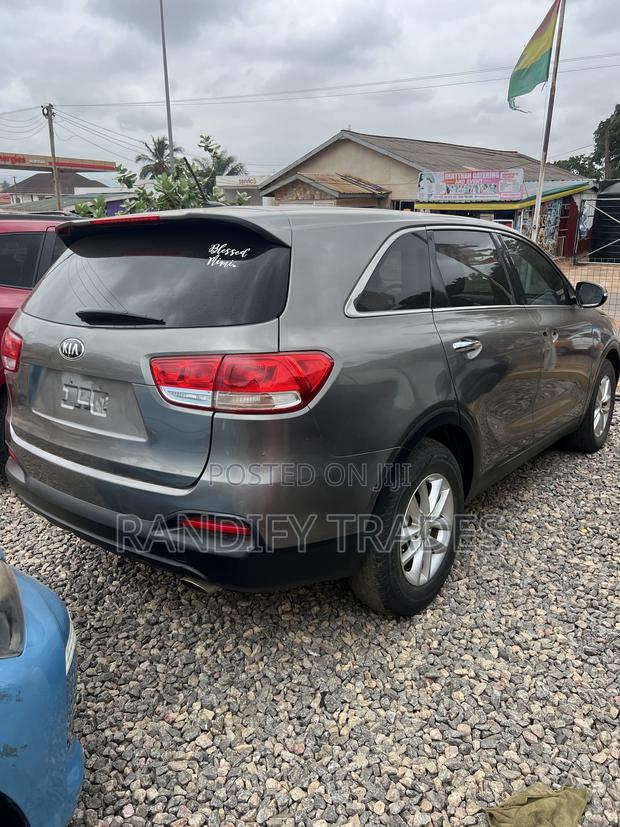 Kia Sorento 4dr SUV 2016 Silver