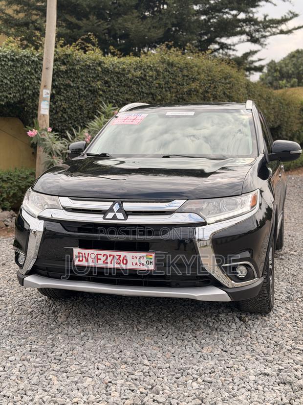 Mitsubishi Outlander GT AWC 2017 Black