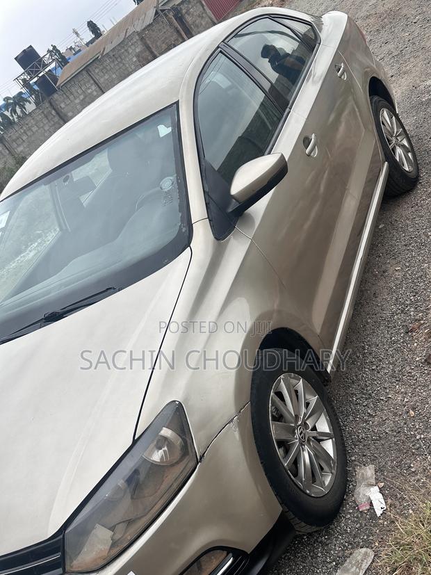 Volkswagen Polo 2017 Beige