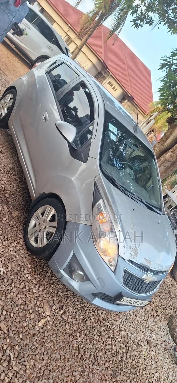 Chevrolet Spark 2012 Silver