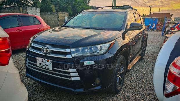 Toyota Highlander XLE 4dr SUV (3.5L 6cyl 6A) 2015 Black