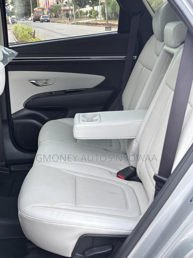 Hyundai Tucson Limited AWD 2025 Silver