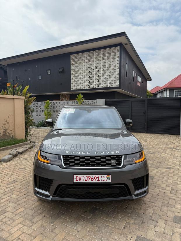 Land Rover Range Rover Sport HSE 2019 Gray
