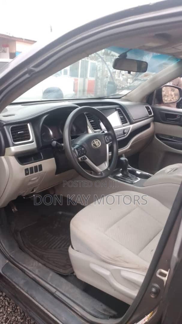 Toyota Highlander 2016 Gray