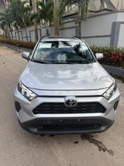 Toyota RAV4 XLE Premium 2025 Silver for sale