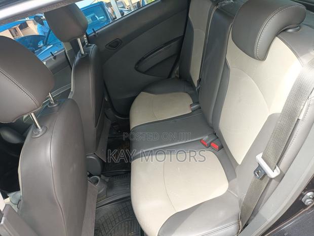 Chevrolet Spark 2LT 4dr Hatchback (1.2L 4cyl 5M) 2015 Black