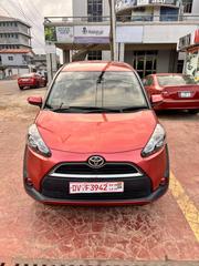 Toyota Sienta 1.5 FWD (6-seater) 2017 Red for sale