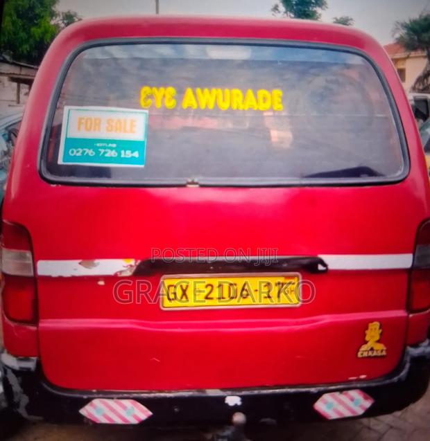 Toyota Grand HiAce G 3.4 V6 RWD 8-Seater 1999 Red