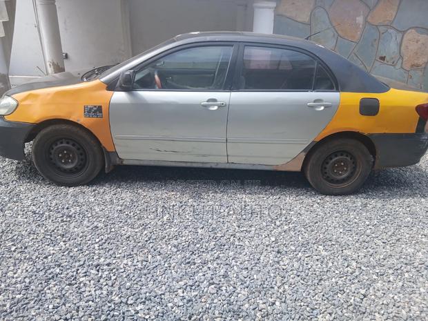 Toyota Corolla 2007 Gray