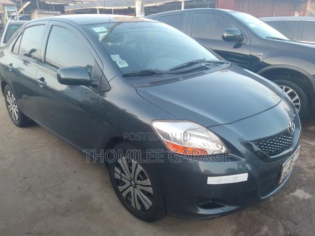 Toyota Yaris 2007 Gray