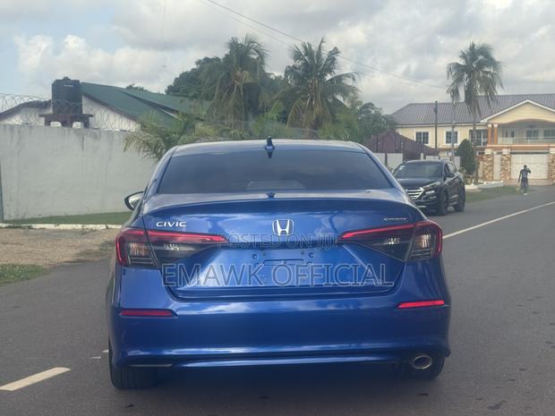 Honda Civic 2023 Blue