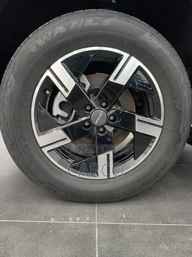 Jetour T1 2025 Black