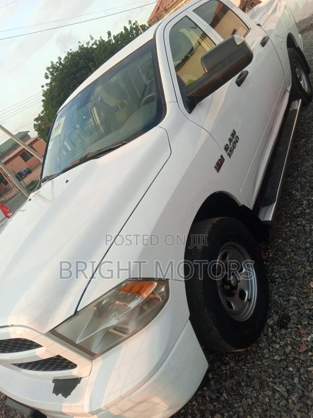RAM 1500 2015 White