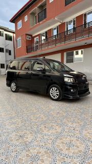 Toyota Voxy 2010 Black for sale