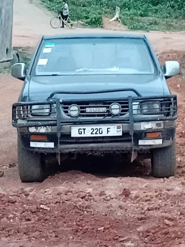 Isuzu KB 1999 Gray