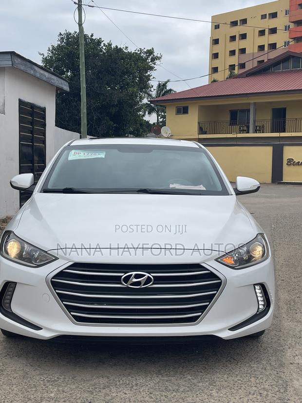 Hyundai Elantra 2017 White