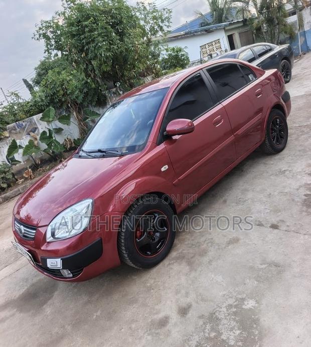 Kia Rio 2010 Red
