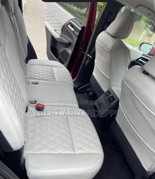 Mitsubishi Outlander SEL 2022 Burgundy