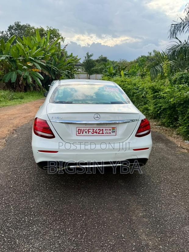 Mercedes-Benz E-Class 2018 White