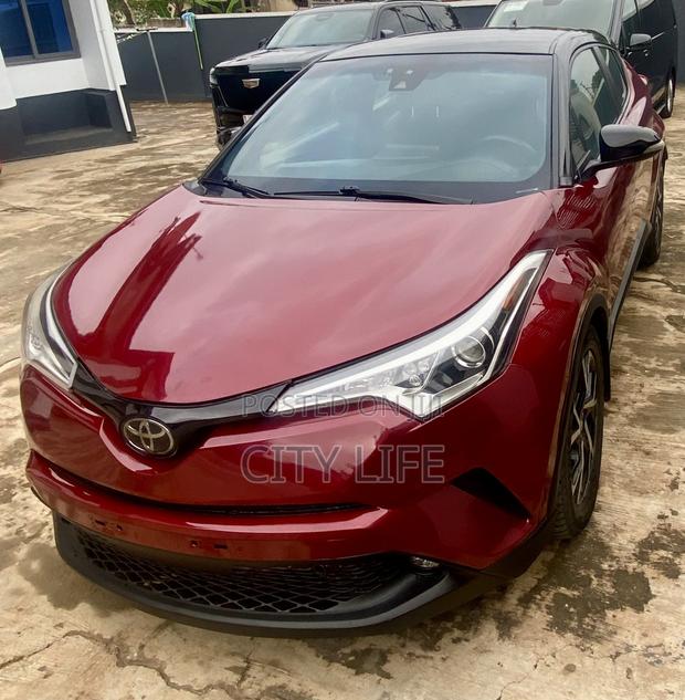 Toyota C-HR 2019 Red