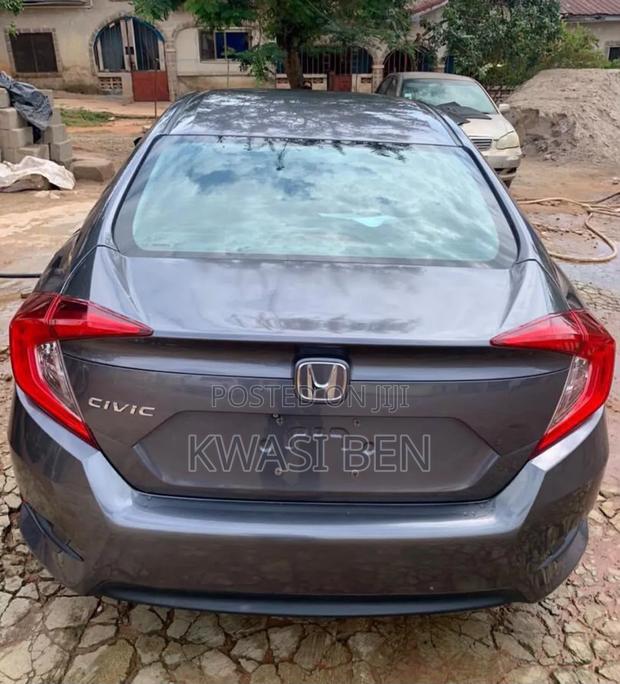 Honda Civic 2016 Gray